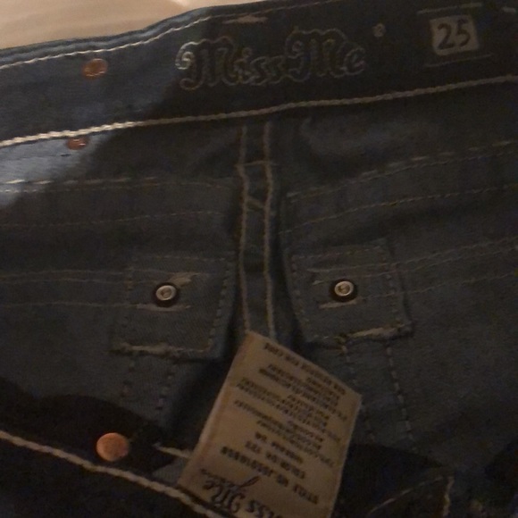 SALE Miss Me Bootcut Jeans size 25 - Picture 3 of 6